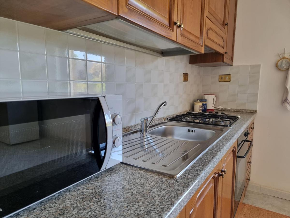 Villa Flora - With Sea View, 2 Minutes Walk To Beach Trappeto  Extérieur photo